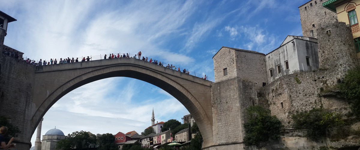 Mostar Köprüsü