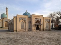 Muyi Mübarek Medresesi