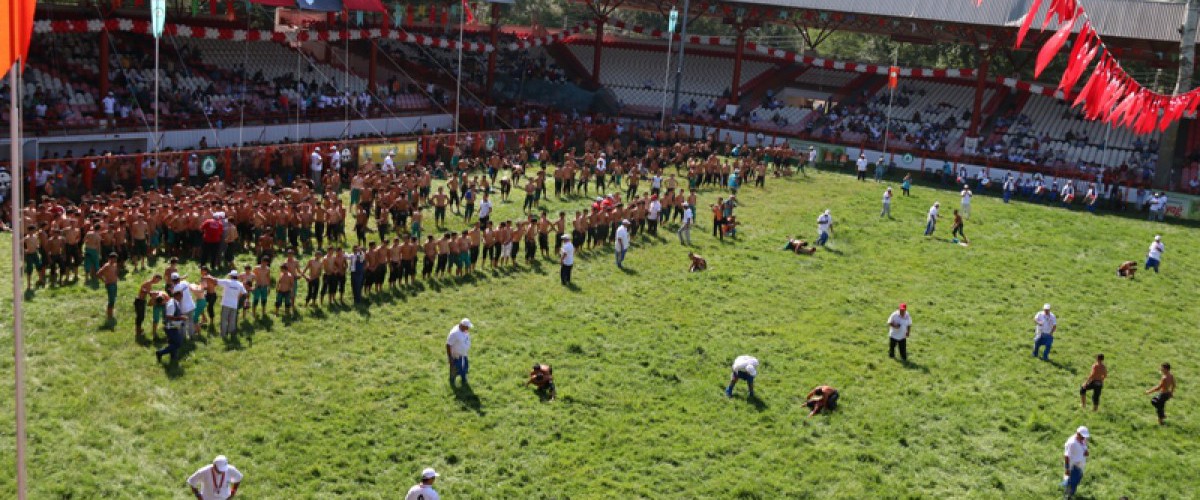 Tarihi Kırkpınar Yağlı Güreş Meydanı