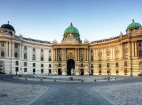 Hofburg İmparatorluk Sarayı