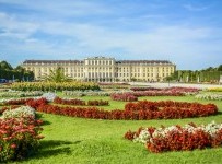 Schönbrunn Sarayı