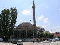 Bayraklı Cami