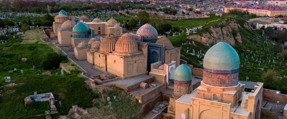 Şah-ı Zinde Mezarlık Kompleksi