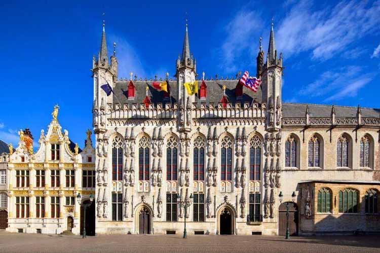 Brugge Belediye Binası