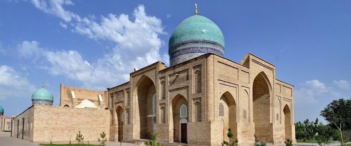 Kaffal Şaşi Türbesi