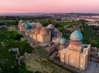 Şah-ı Zinde Mezarlık Kompleksi