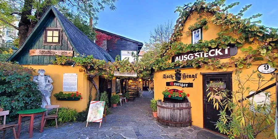 Ercan Çıkışlı Viyana Prag Turu Bayram Özel