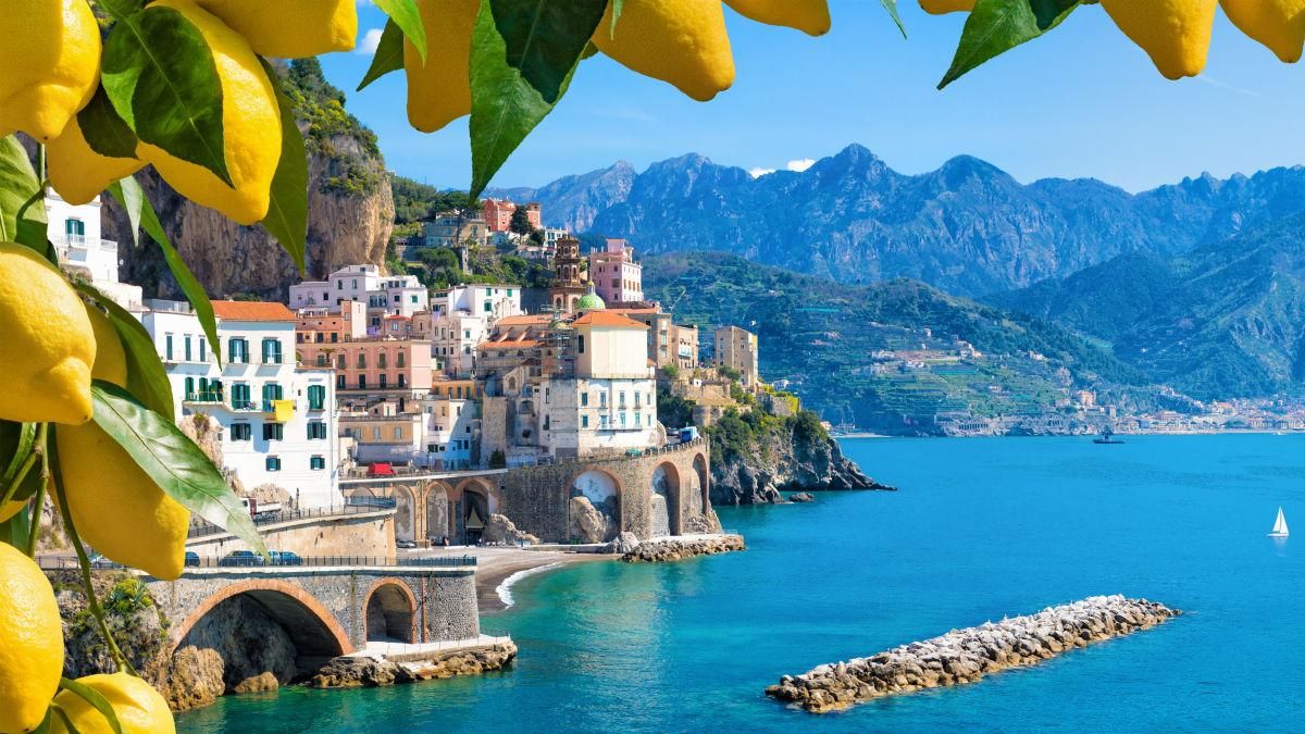 Ercan Çıkışlı Güney İtalya Amalfi Kıyıları : Bari & Napoli