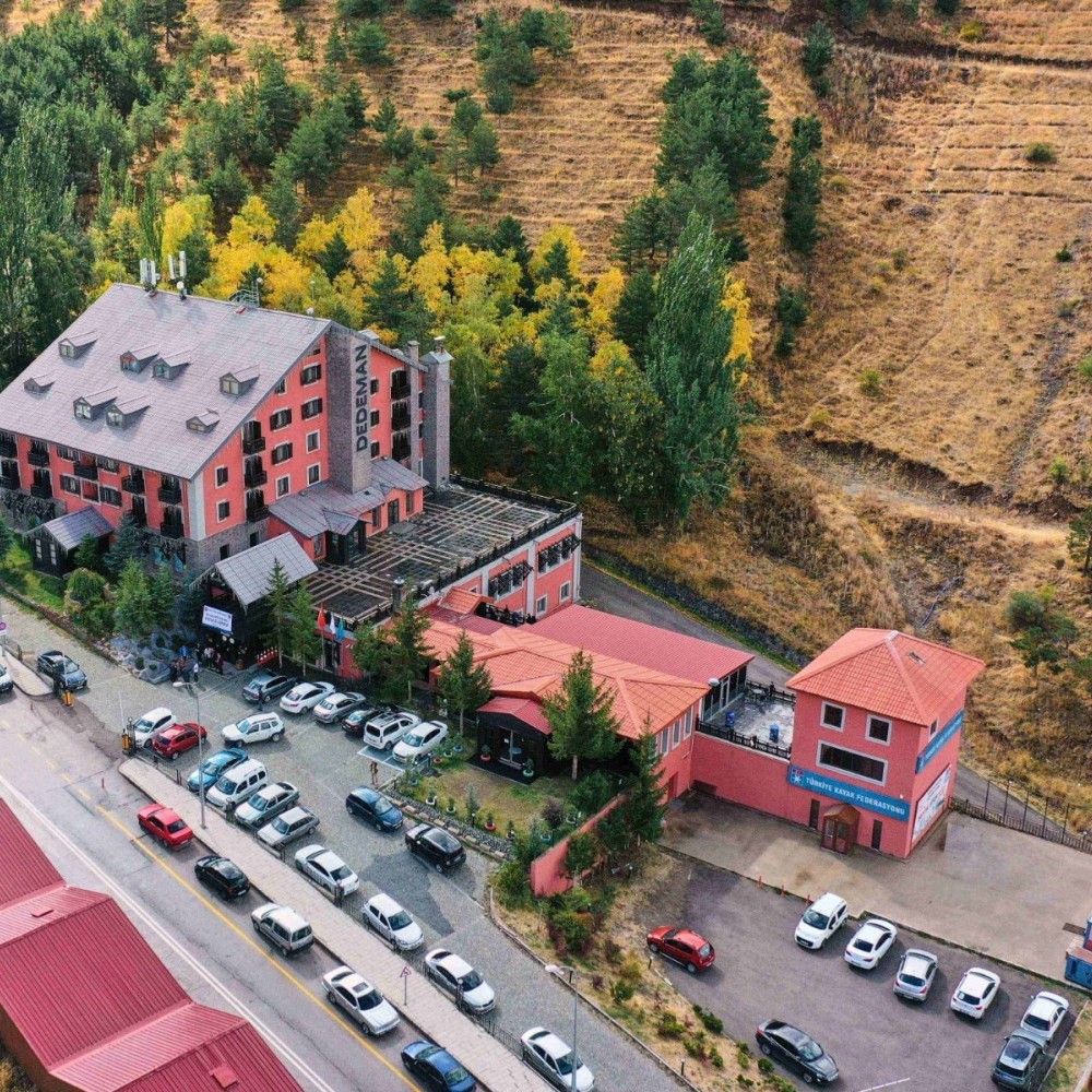 Dedeman Palandoken Ski Lodge