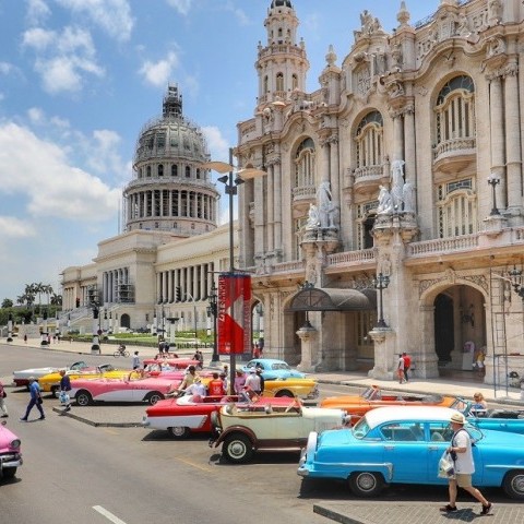 Ercan Çıkışlı Elegant Küba Turu